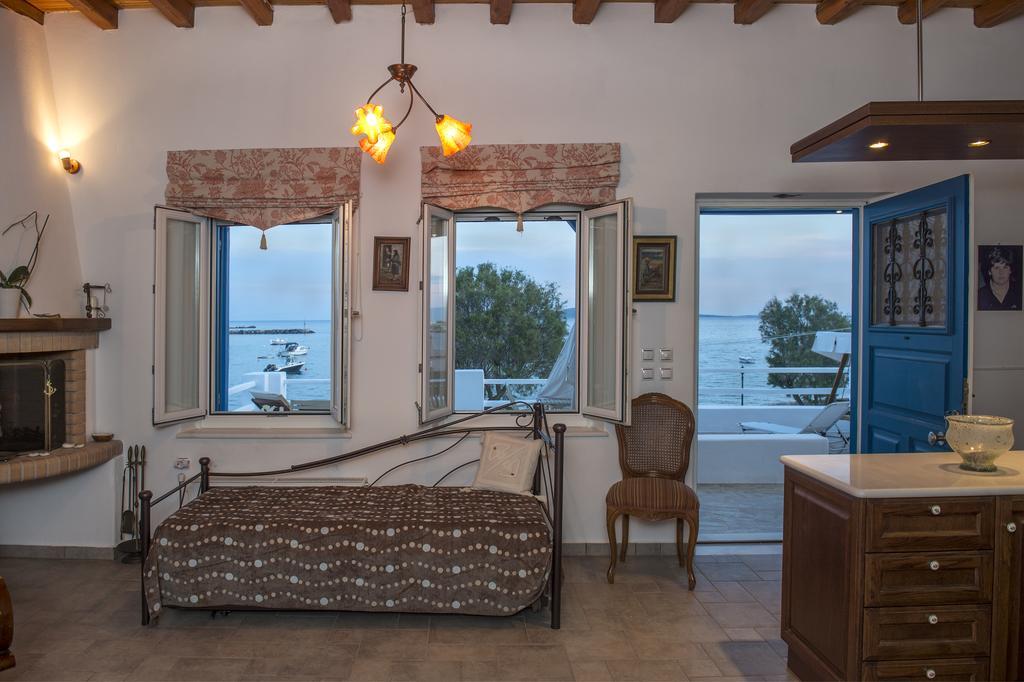 Evita Apartments Alikí Екстериор снимка