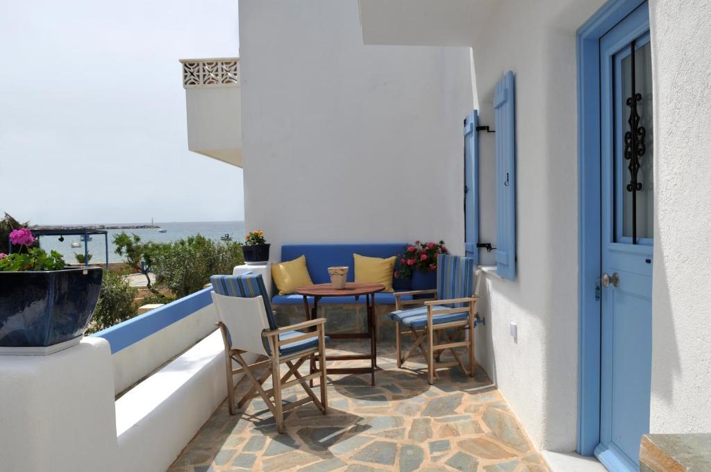 Evita Apartments Alikí Екстериор снимка